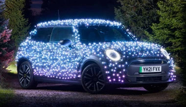 Η Mini στολίζει ένα Cooper με 2.000 LED για φιλανθρωπικούς σκοπούς!
