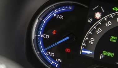 Δοκιμή Suzuki Across Plug-in Hybrid: Άκρως δελεαστικό