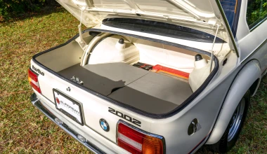 Πόσα θα έδινες για αυτή την τέλεια BMW 2002 tii;