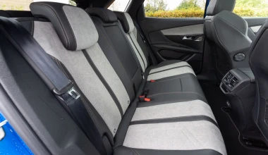 Δοκιμή Peugeot 3008 Hybrid4 e-EAT8 300 PS: Straight flush! 