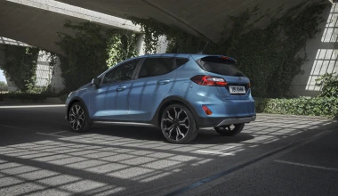 Σπορ supermini με υβριδική τεχνολογία και κατανάλωση 4,9 lt/100 km - Ποιο είναι;