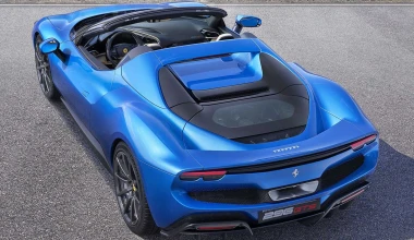 Ferrari 296 GTS: Υβριδική και κάμπριο