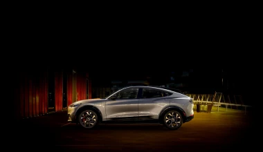 Η Ford Mustang Mach-E σε συνδέει με το μέλλον