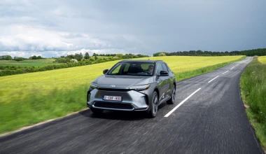 Οδηγούμε το Toyota bZ4X - Είναι το καλύτερο οικογενειακό ηλεκτρικό SUV;