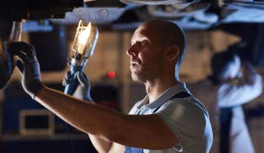 Έχεις και εσύ μία από τις 10 κακές συνήθειες; Πρόσεχε γιατί καταστρέφουν το αυτοκίνητο