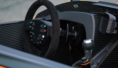 Οδηγούμε KTM X-Bow στην πίστα του Brno! 