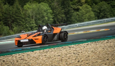 Οδηγούμε KTM X-Bow στην πίστα του Brno!
