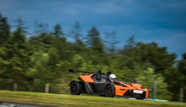 Οδηγούμε KTM X-Bow στην πίστα του Brno! 
