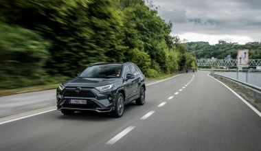 Δοκιμή Toyota RAV4 plug-in hybrid: Είναι το απόλυτο οικογενειακό SUV;