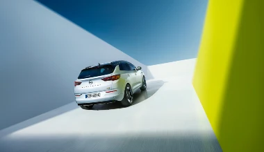 Opel Grandland GSe: Το υβριδικό SUV των 300 ίππων – Πότε έρχεται στην Ελλάδα