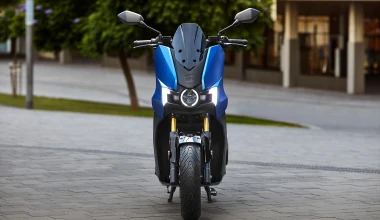 Νέο SEAT MÓ 125 Performance: Πιο γρήγορο και με ανάρτηση Ohlins!