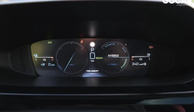 Δοκιμή Peugeot 308 Hybrid 225 e-EAT8 GT: Triple Crown