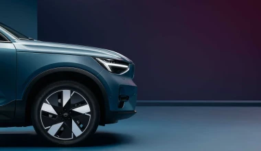 Νέα Volvo XC40 και C40 Recharge: Πίσω κίνηση και έως 62 km μεγαλύτερη αυτονομία