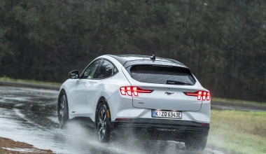 Ford Mustang Mach-E: To top gadget τεχνολογίας