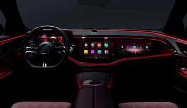 Απίθανο! Έβαλαν TikTok και selfie κάμερα στη νέα Mercedes E-Class