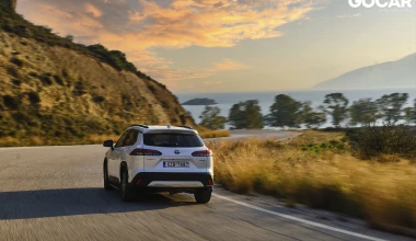 Δοκιμή Toyota Corolla Cross 2.0 Hybrid AWD: Σίγουρο στοίχημα! [video]