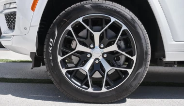 Οδηγούμε το νέο Jeep Grand Cherokee 4xe