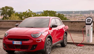 Νέο FIAT 600e: Ηλεκτρικό B-SUV με αυτονομία έως και πάνω από 600 km [video]
