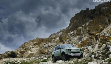 Δοκιμή Land Rover Defender 110 D300 75 Years: Alpha male SUV