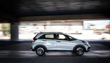 Δοκιμή Honda Jazz 1.5 e:HEV: Πόσο καίει πραγματικά το υβριδικό crossover;