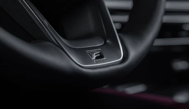 Δοκιμή Lexus RX 500h F Sport 371 PS: Secret agent