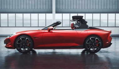 MG Cyberster: O ηλεκτρικός αντίπαλος του Tesla Roadster είναι εδώ!