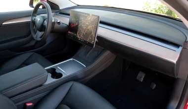 Αποκλειστικό: Η πρώτη σχολή οδηγών στην Ελλάδα με Tesla!