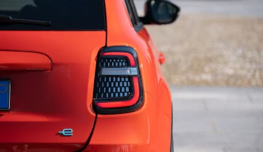 Οδηγούμε το ηλεκτρικό FIAT 600e στο Τορίνο