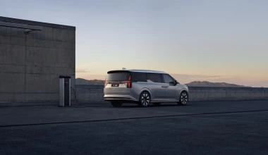 Νέο Volvo EM90: Ένα ηλεκτρικό MPV, πιο άνετο κι από σπίτι [video]