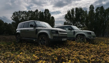 Το Land Rover Defender οργώνει σε off-road διαδρομές στην Ελλάδα 
