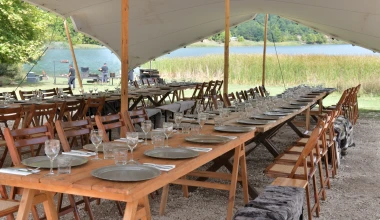 Το Land Rover Defender οργώνει σε off-road διαδρομές στην Ελλάδα 