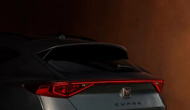 Cupra Formentor E-Hybrid: Πως συνδυάζονται κορυφαίες επιδόσεις και 1,2 lt/100 km κατανάλωση;