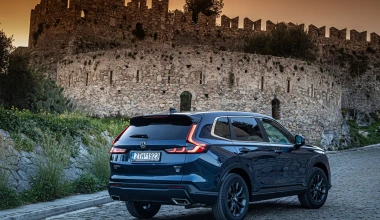Δοκιμή Honda CR-V e:HEV 2.0 184 PS AWD: Μοντέρνα οικογένεια