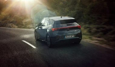 Οδηγούμε τα νέα CUPRA Tavascan VZ και Born VZ στη Βαρκελώνη