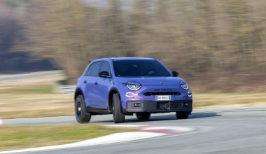 Οδηγούμε στο Balocco το Abarth 600e: Scorpionissima