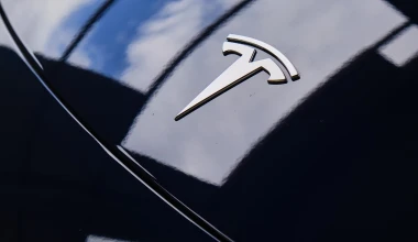 Δοκιμή Tesla Model 3 Performance - Λύκος με μανδύα προβάτου