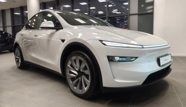 Είδαμε το νέο Tesla Model Y στην Ελλάδα – Οι πρώτες εικόνες