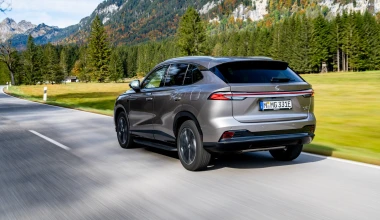 Νέο MG HS Super Plug-in Hybrid+: Το καινοτόμο D-SUV που καίει 0,5 lt/100 km! 