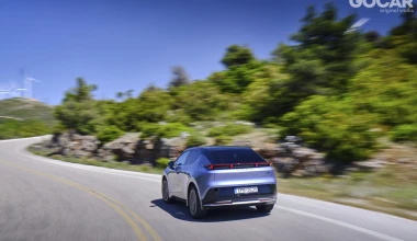 Δοκιμή Lynk & CO 02: Με το βλέμμα στραμμένο στη Δύση