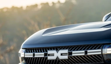 Το πιο εντυπωσιακό Dacia - Αυθεντικό SUV με XXL διαστάσεις!