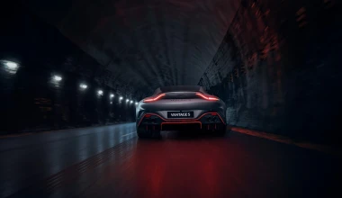 Aston Martin Vantage S: Πόσο την αλλάζει ένα γράμμα; 