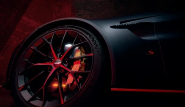 Aston Martin Vantage S: Πόσο την αλλάζει ένα γράμμα; 