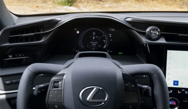 Οδηγούμε στην Πορτογαλία το νέο Lexus RZ