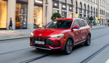 Υβριδικό C-SUV που καίει 5 lt/100 km και έχει σχεδόν 200 ίππους! 