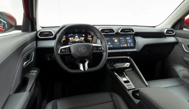 Υβριδικό C-SUV που καίει 5 lt/100 km και έχει σχεδόν 200 ίππους! 