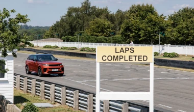 Οδηγούμε το Range Rover Sport SV των 635 ίππων! 