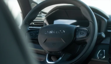 Οδηγούμε στην πίστα των Μεγάρων το νέο Lynk & Co 08 