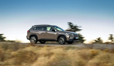 Οδηγούμε στην Ελλάδα το νέο Toyota Corolla Cross