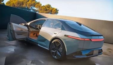 Η Toyota έδειξε τη νέα Corolla – Με τι κινητήρες θα έρθει;