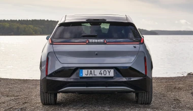 Premium compact SUV με απόδοση έως 428 ίππους και όφελος 2.000 ευρώ! 